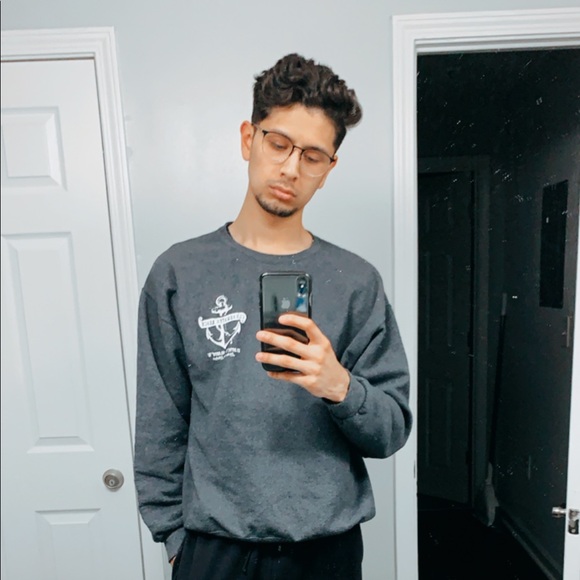 Meet your Posher, Cesar - Picture 1 of 1